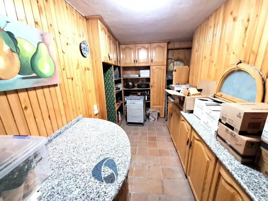 Cuina de Local en venda en  Logroño
