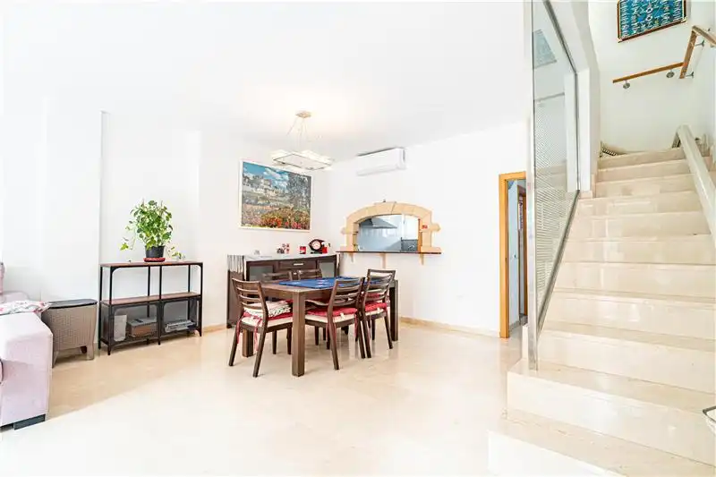 Adosado con jardín en venta en Ponent, imagen 4
