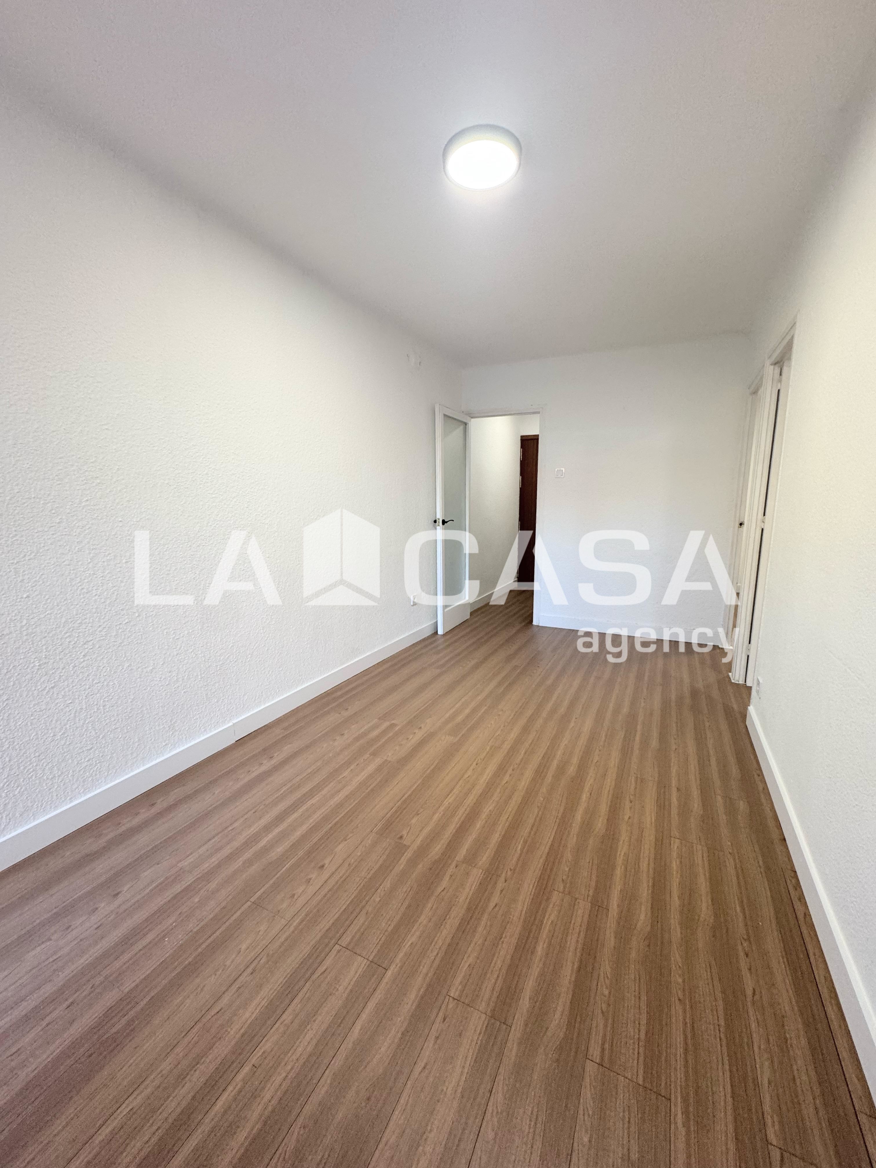 Flat for sale in Sant Adrià de Besòs  with Terrace