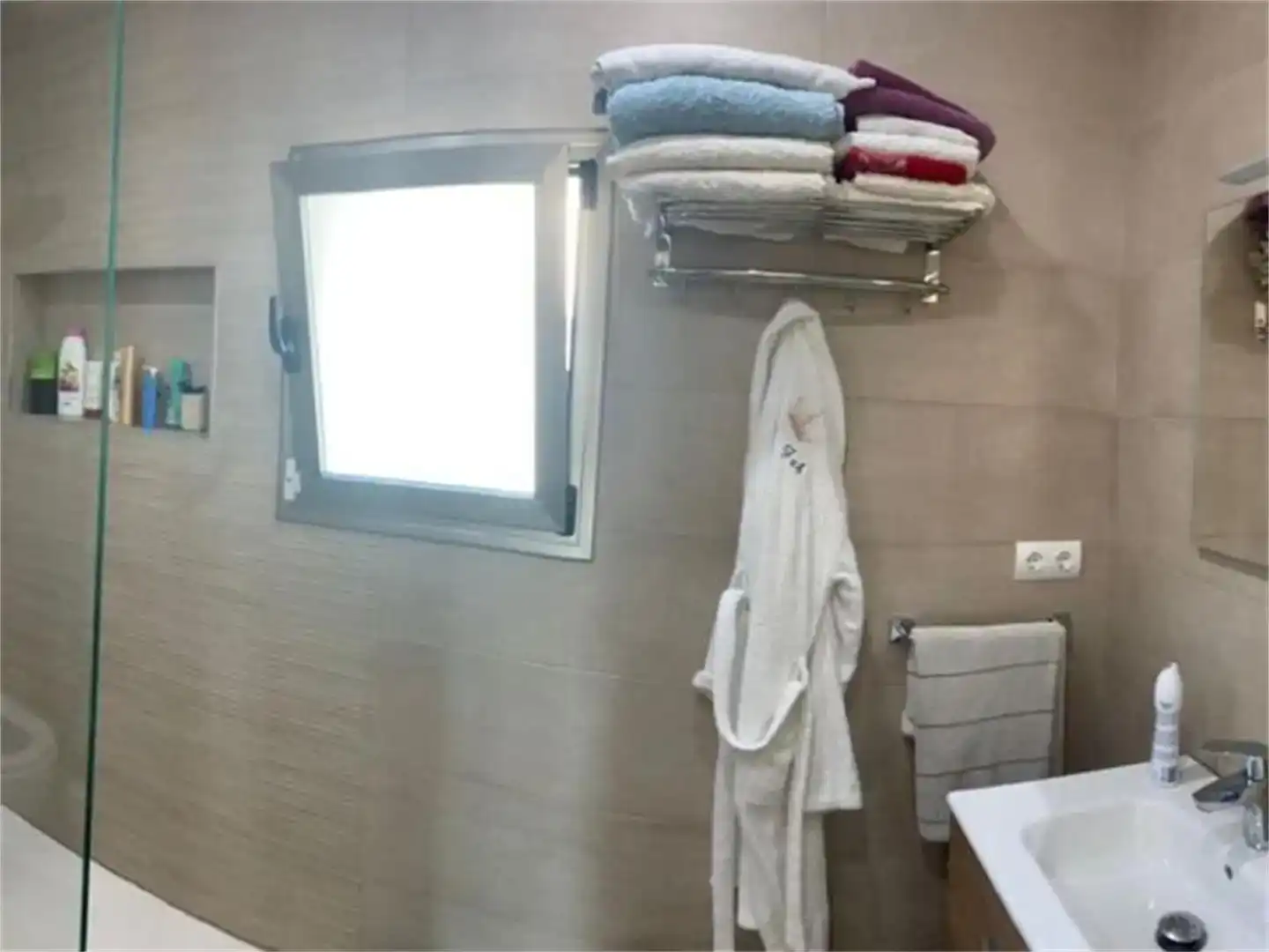 Baño de Casa o chalet de alquiler en Marbella con Aire acondicionado y Piscina