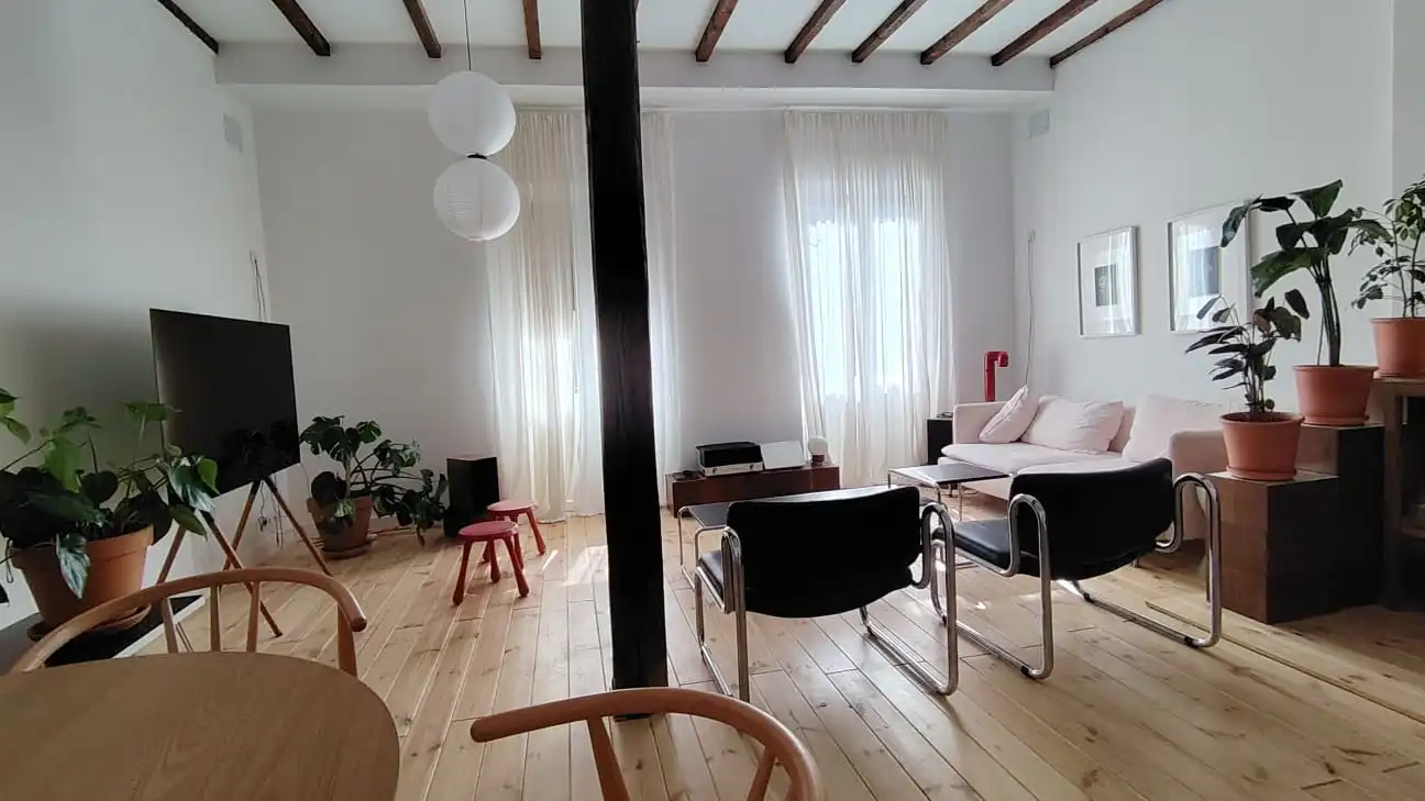 Living room of Flat for sale in Bilbao   with Air Conditioner, Heating and Furnished