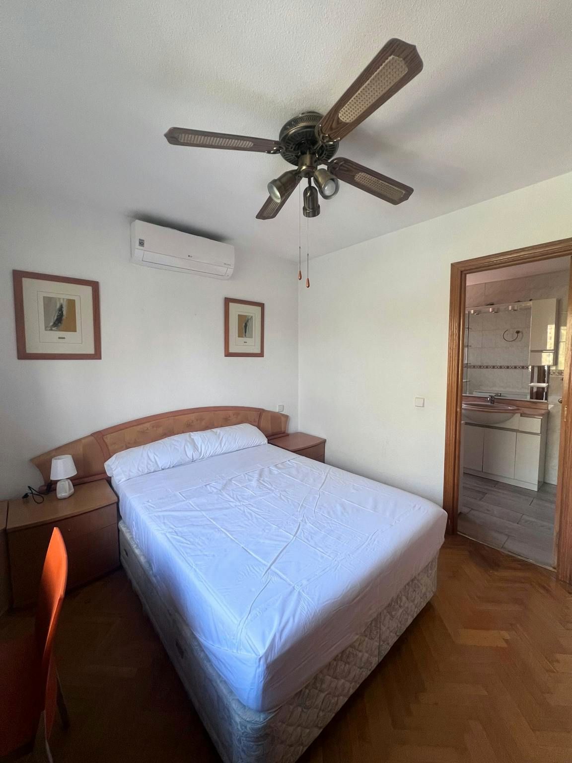 Dormitori de Pis per a compartir en  Madrid Capital amb Aire condicionat, Calefacció i Jardí privat