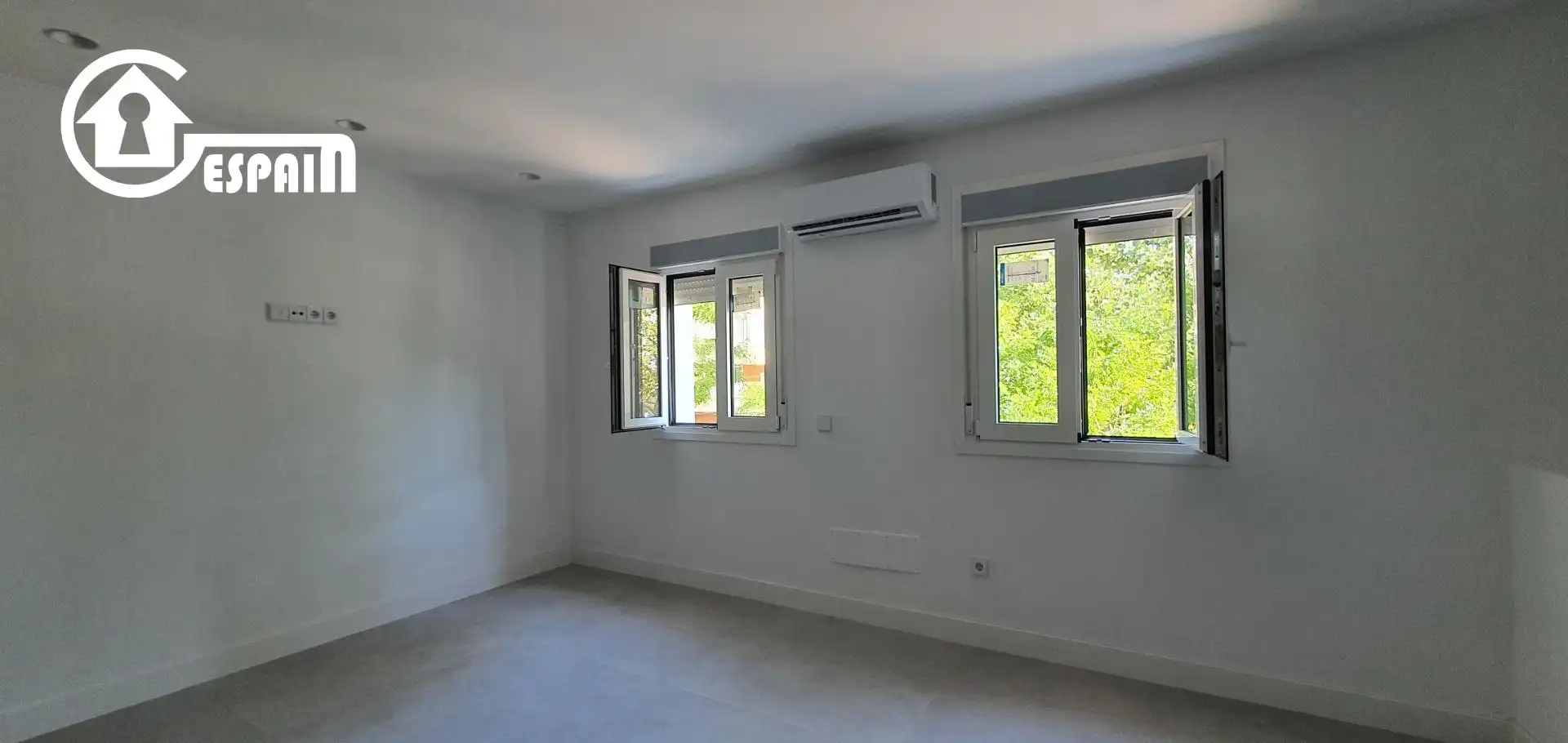 Schlafzimmer von Wohnung zur Miete in Madrid mit Klimaanlage und Heizung