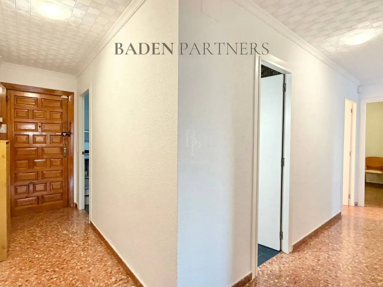 Flat for rent in Avenida María Auxiliadora, Casco Urbano