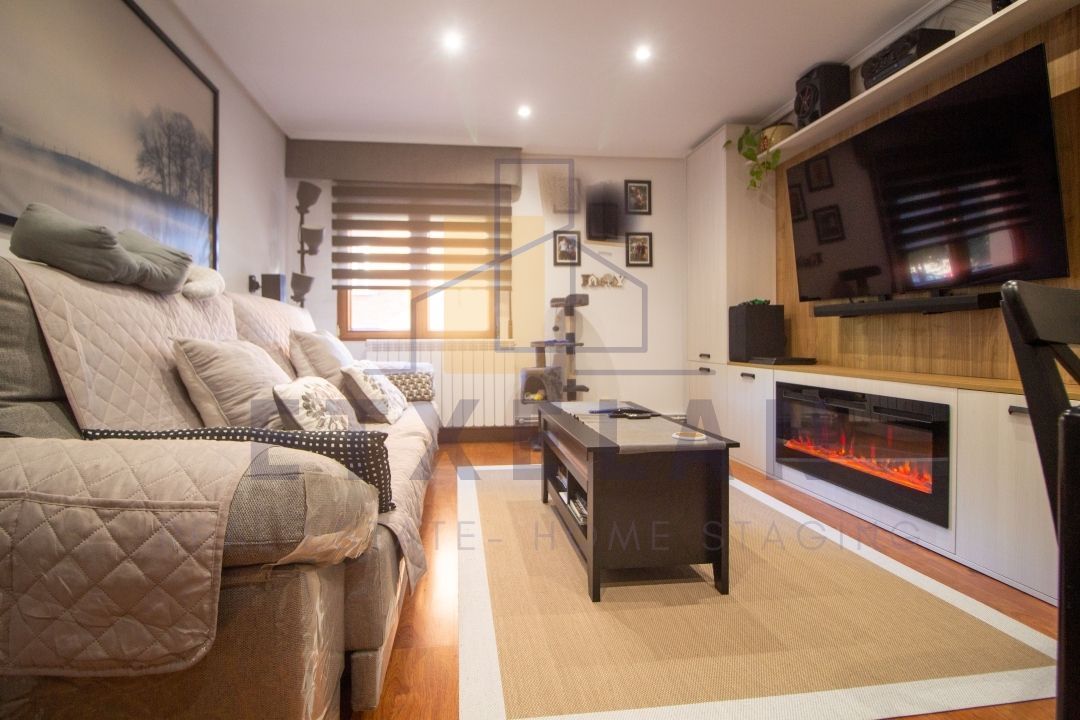 Sala de estar de Piso en venta en Berriz con Aire acondicionado, Calefacción y Amueblado