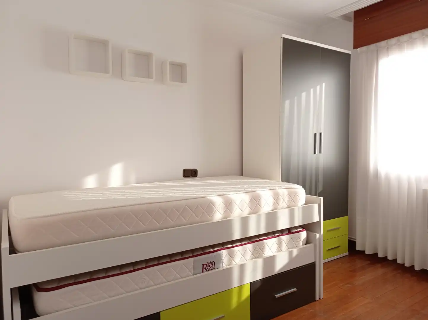 Bedroom of Flat for sale in Etxebarri  with Heating, Terrace and Storage room