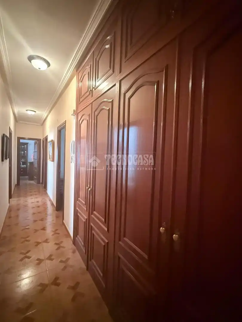 Piso en venta en Alicante / Alacant con Balcón