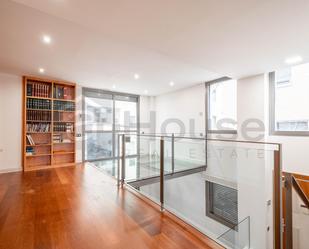 Duplex for sale in  Barcelona Capital  with Air Conditioner and Heating