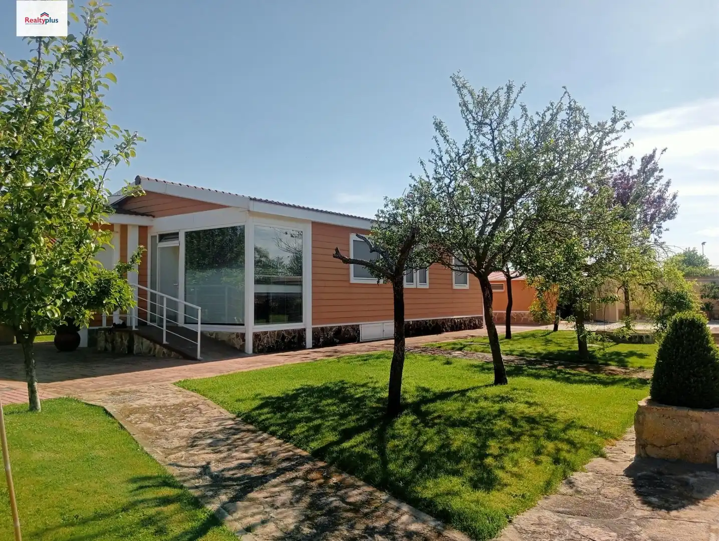 Exterior view of Houses for sale in La Colilla  with Air Conditioner, Heating and Private garden