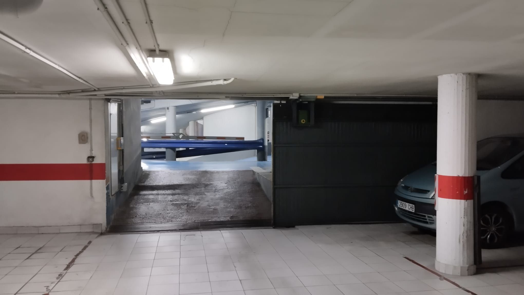 Parking of Garage for sale in Manresa