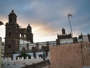 Altres en venda a Reyes Católicos 60