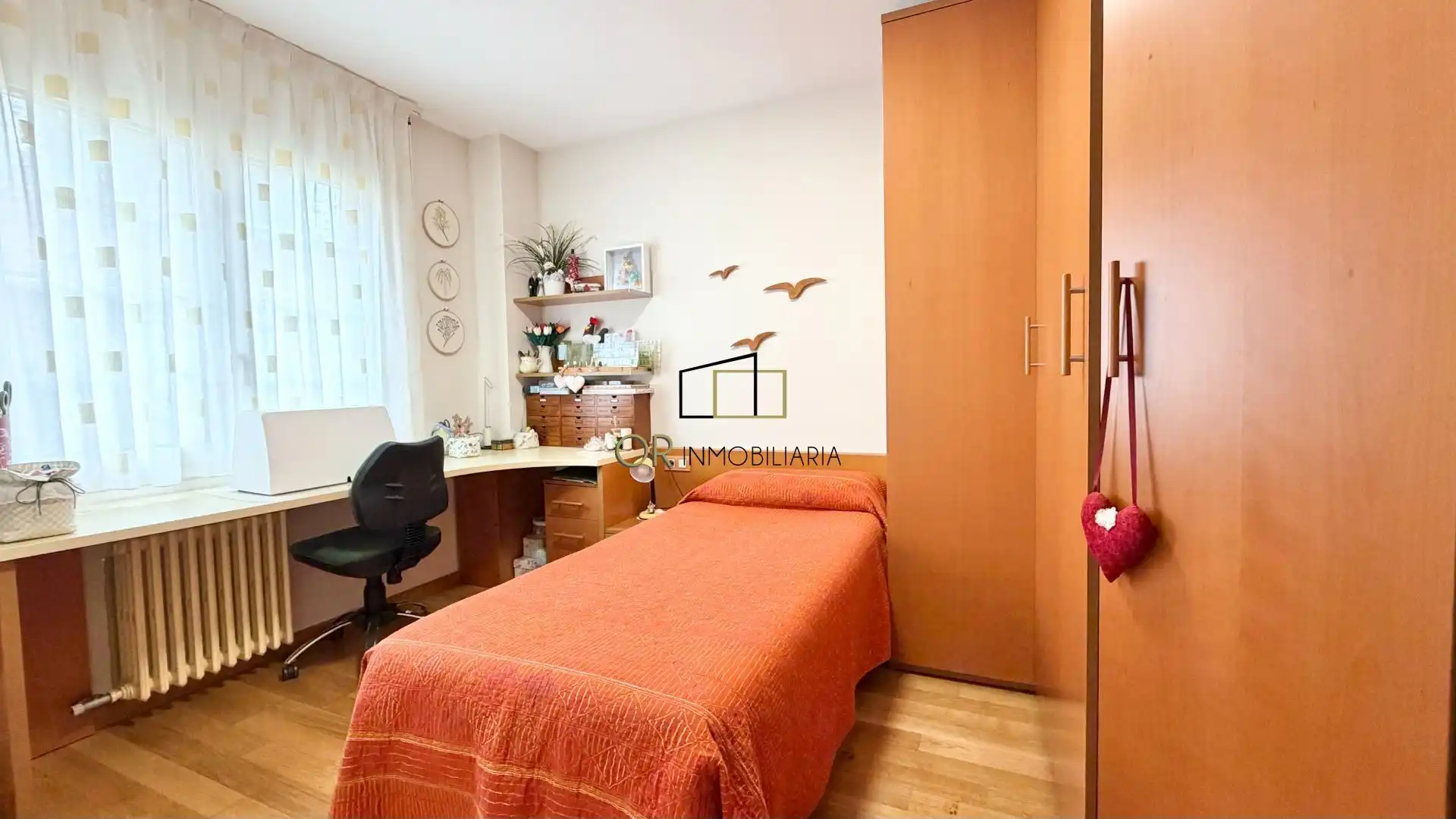 Dormitori de Casa o xalet en venda en Vilafranca del Penedès amb Aire condicionat, Calefacció i Jardí privat