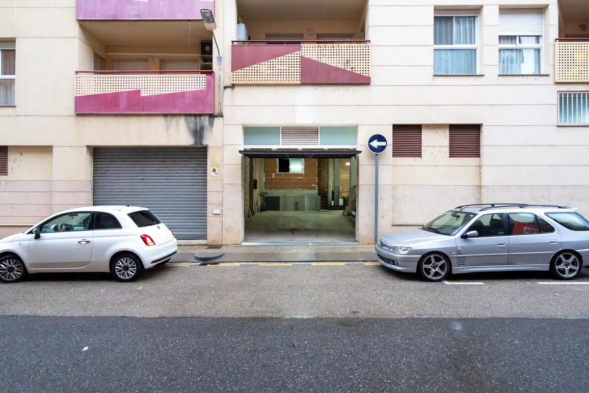 Vista exterior de Trastero en venta en Tortosa