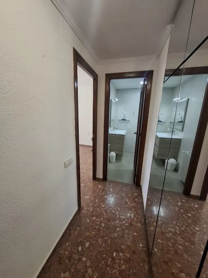 Badezimmer von Wohnung zum Verkauf in Valencia mit Klimaanlage, Heizung und Abstellraum