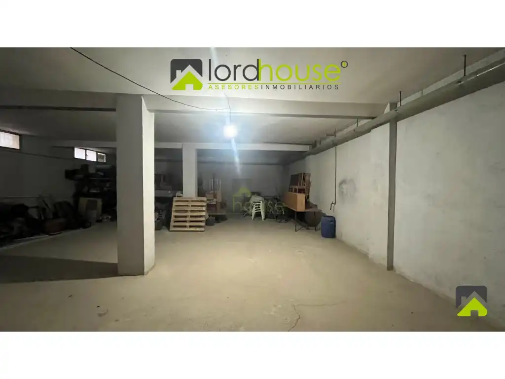Nave industrial en venta en Lorca