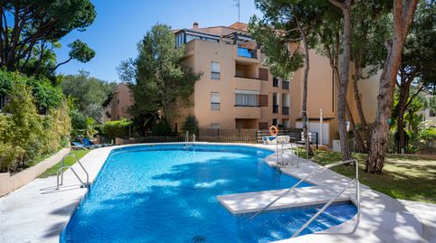 Photo 2 of Flat for rent in Calle Oceano, 6, Romana Playa, Marbella