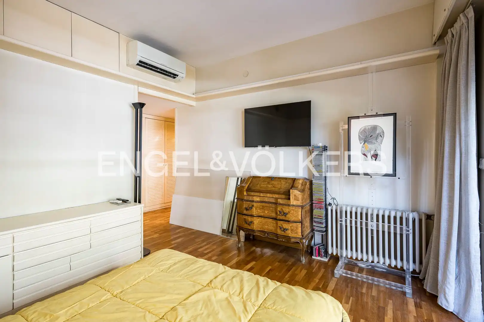 Bedroom of Flat for sale in Barcelona  with Air Conditioner, Heating and Private garden