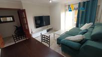 Living room of Flat for sale in Algeciras  with Air Conditioner