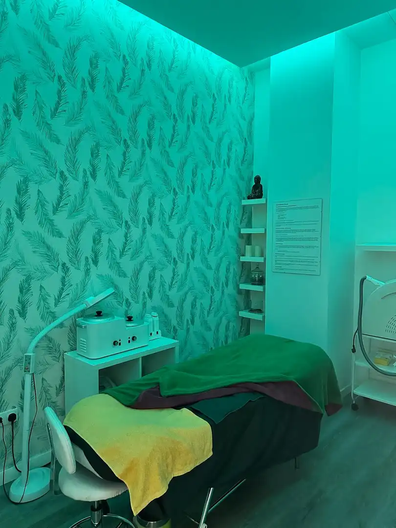 Schlafzimmer von Büro zur Miete in Fuenlabrada