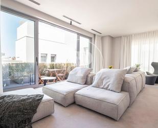 Sala d'estar de Àtic en venda en  Madrid Capital amb Aire condicionat, Calefacció i Terrassa