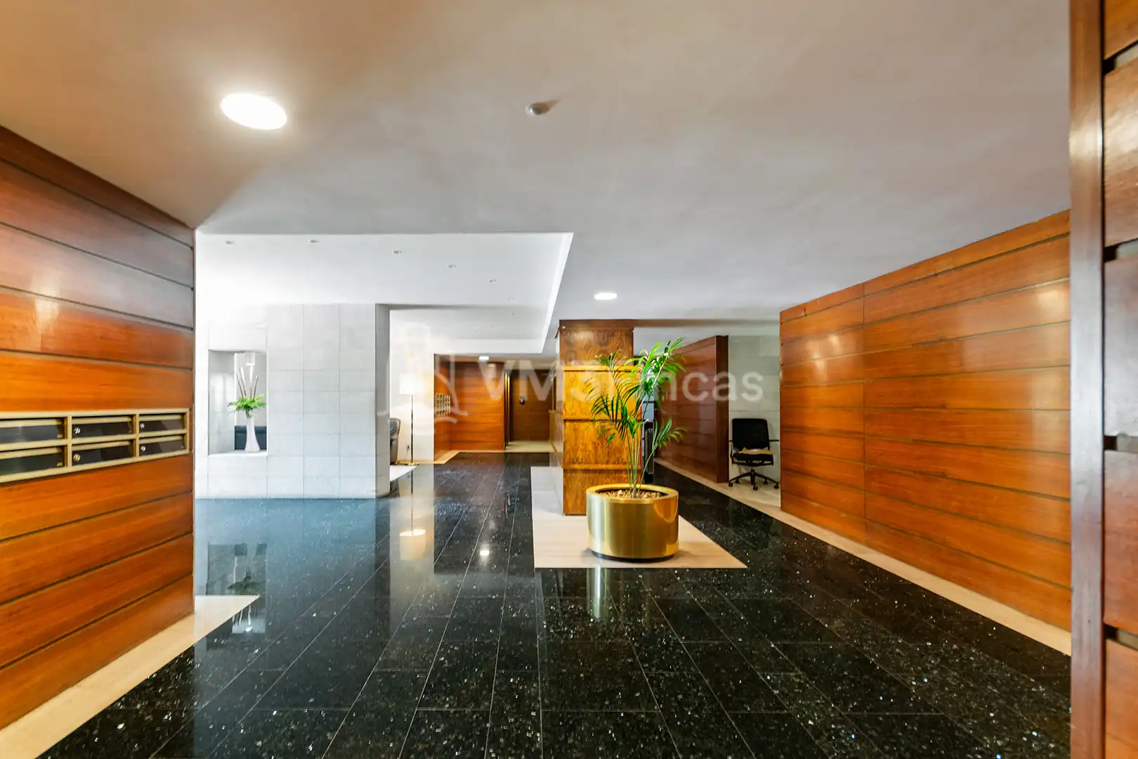 Wohnung zur Miete in Barcelona mit Klimaanlage, Heizung und Terrasse