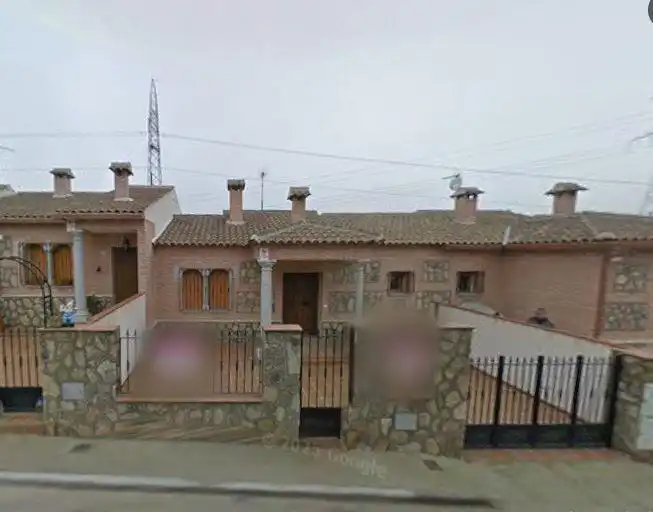 Exterior view of Houses for sale in Cazalegas