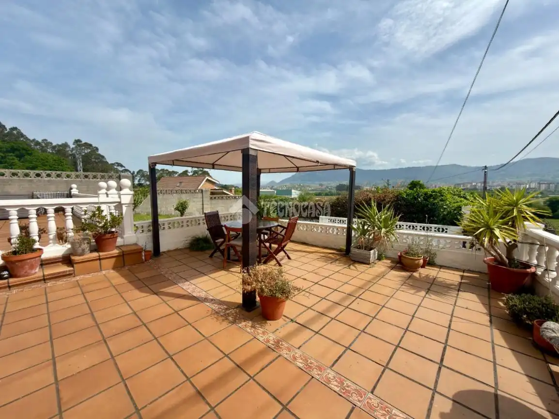 Terrasse von Einfamilien-Reihenhaus zum Verkauf in Camargo