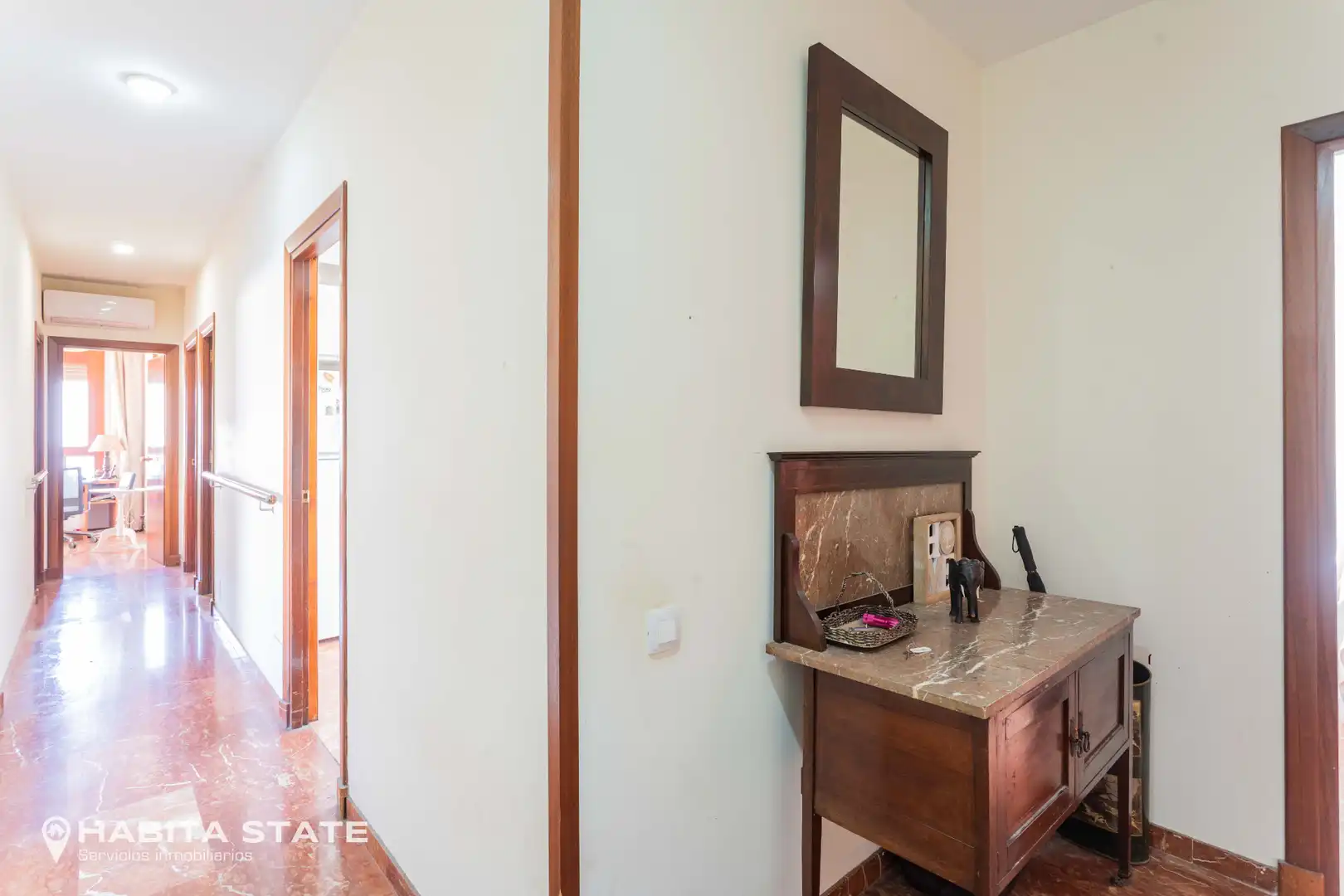 Flat for sale in Almería  with Air Conditioner, Heating and Oven