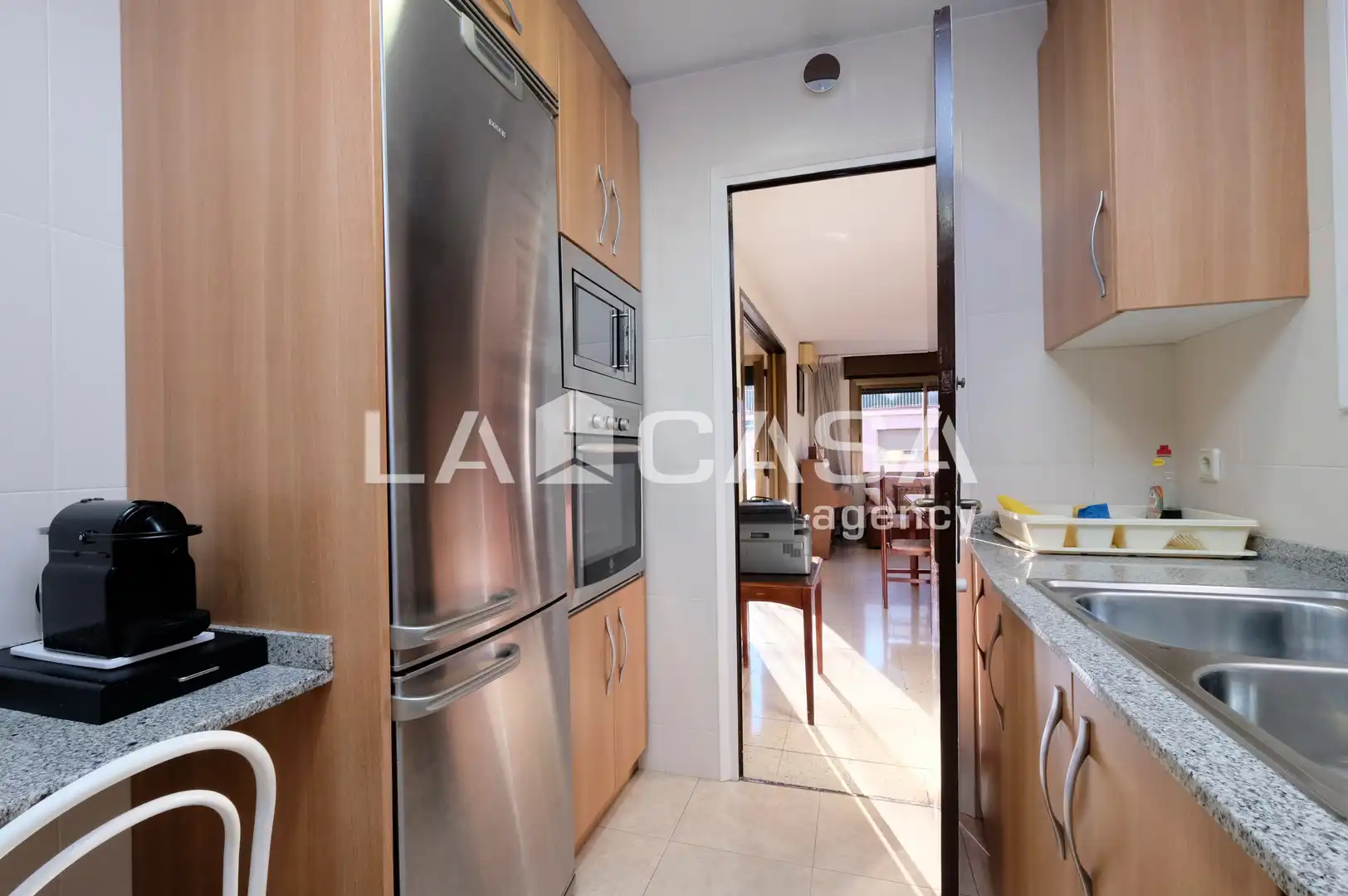 Cocina de Piso en venta en Barcelona con Calefacción y Balcón