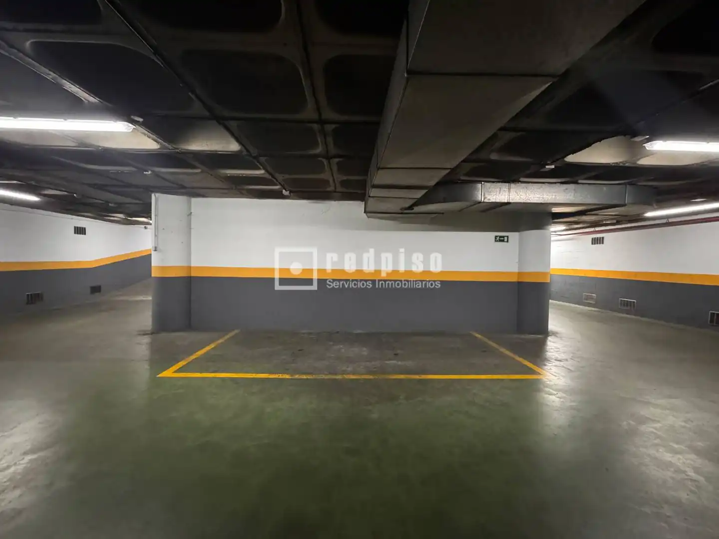Parking of Flat for sale in Madrid  with Heating and Terrace
