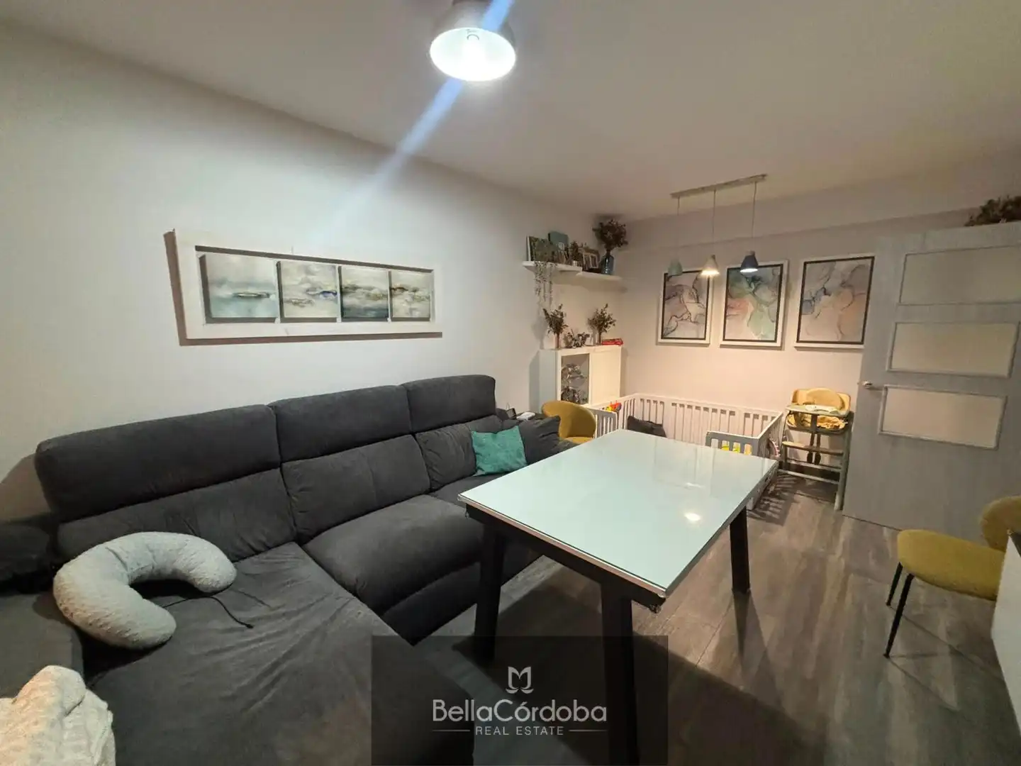 Living room of Flat for sale in Córdoba  with Air Conditioner, Heating and Terrace