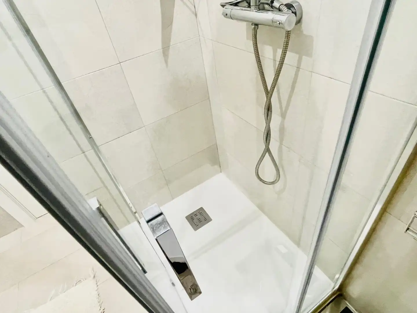 Apartamento de alquiler en Calle de Ponzano, Ríos Rosas - Nuevos Ministerios