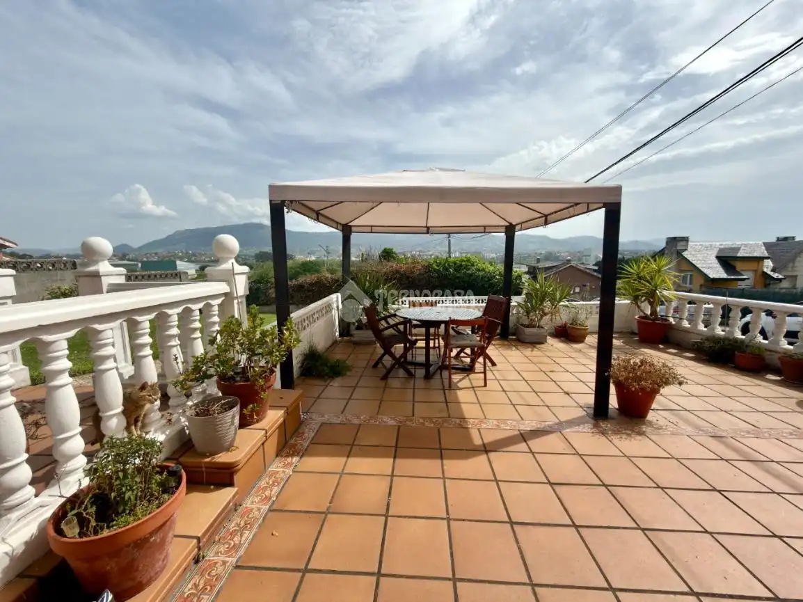 Terrasse von Einfamilien-Reihenhaus zum Verkauf in Camargo