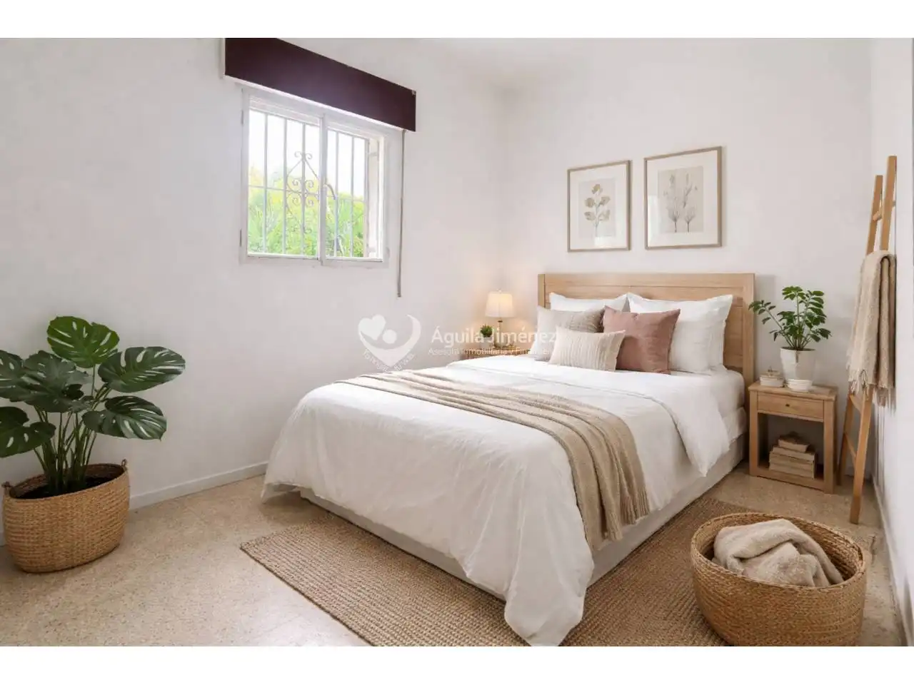 Habitación de Finca rústica en venta en Alcalá de Guadaira con Aire acondicionado, Calefacción y Jardín privado