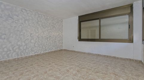 Foto 3 de Piso en venta en Estatut, Mercat, Rubí