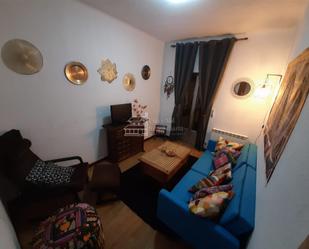 Living room of Flat to rent in Salamanca Capital  with Heating, Storage room and Balcony