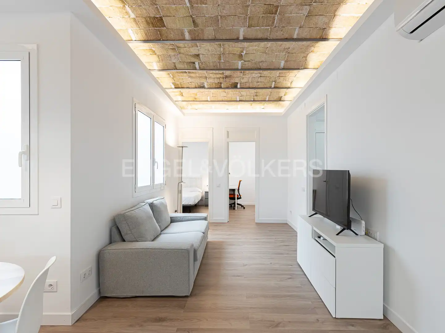 Living room of Flat for rent in Barcelona  with Air Conditioner, Heating and Furnished