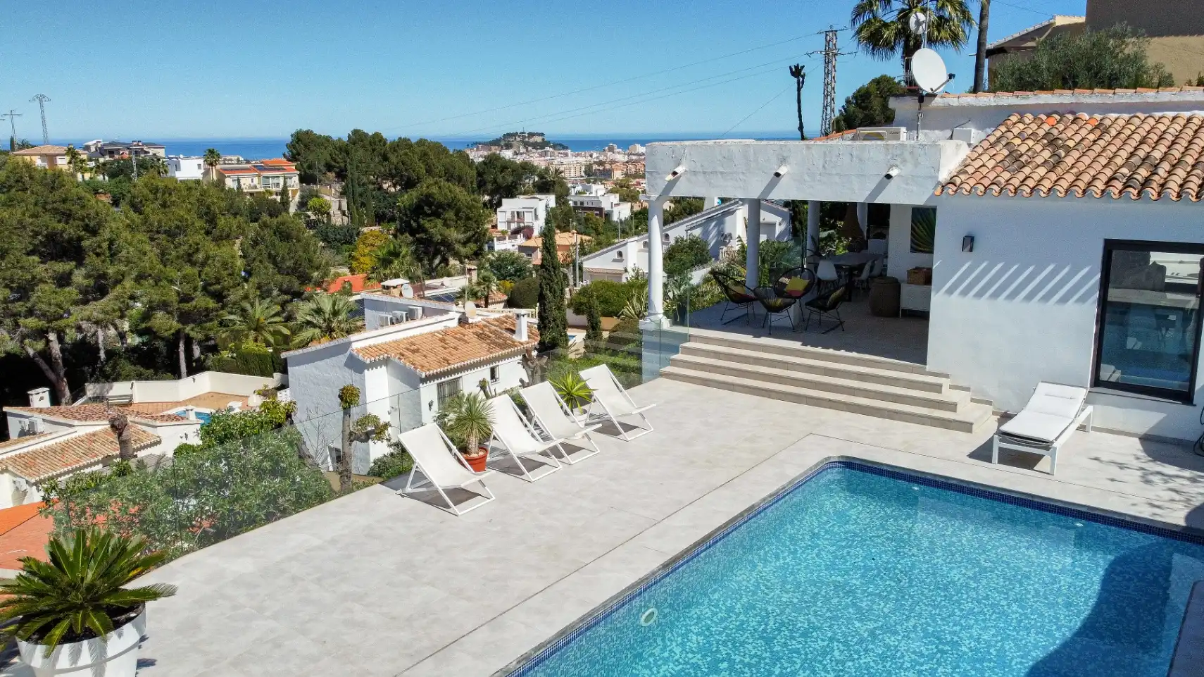 Exterior view of Houses for sale in Dénia  with Air Conditioner, Private garden and Terrace