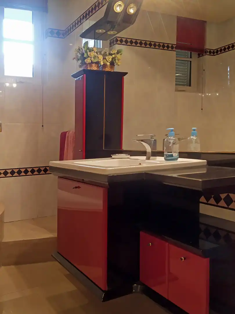 Baño de Casa o chalet en venta en  Logroño con Calefacción, Terraza y Trastero