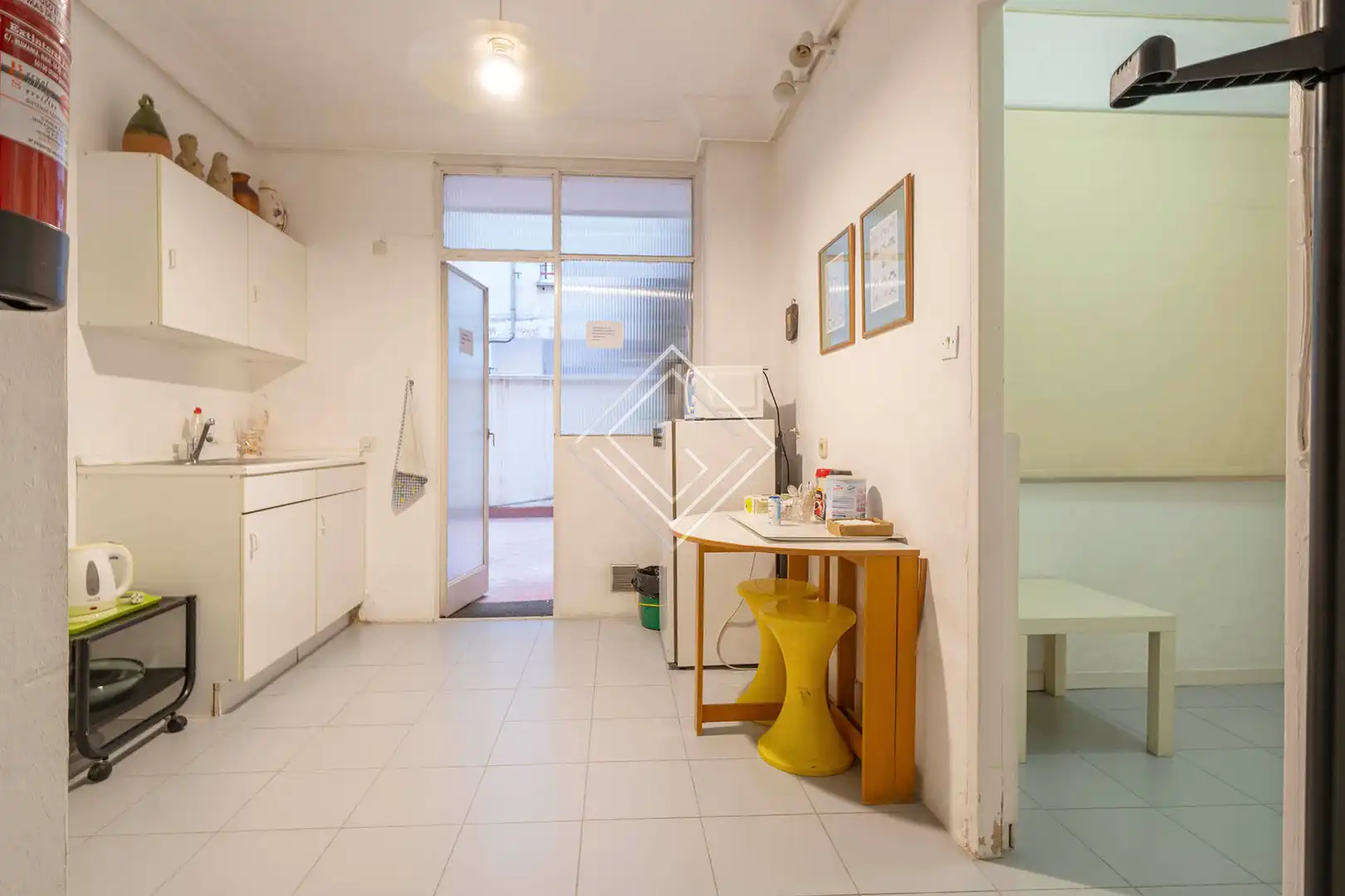 Cuina de Pis en venda en Madrid amb Jardí privat, Terrassa i Piscina comunitària