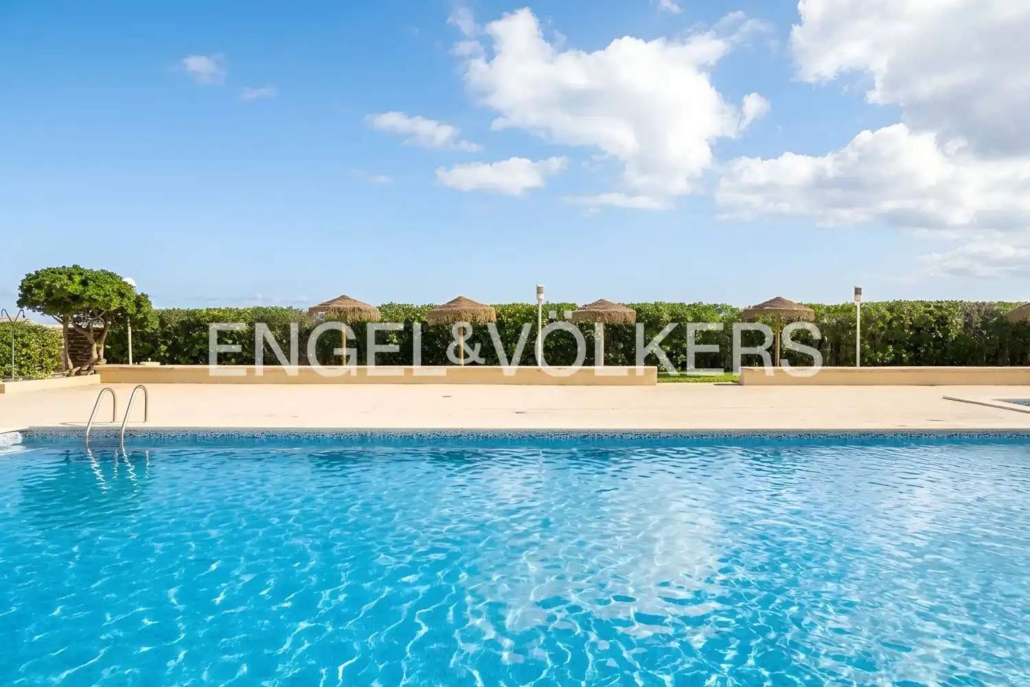 Piscina de Piso en venta en Sueca con Calefacción, Terraza y Piscina