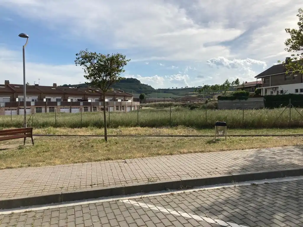 Terrain résidentiel à vendre à Carrer Laureà Figuerola 9, imagen 5