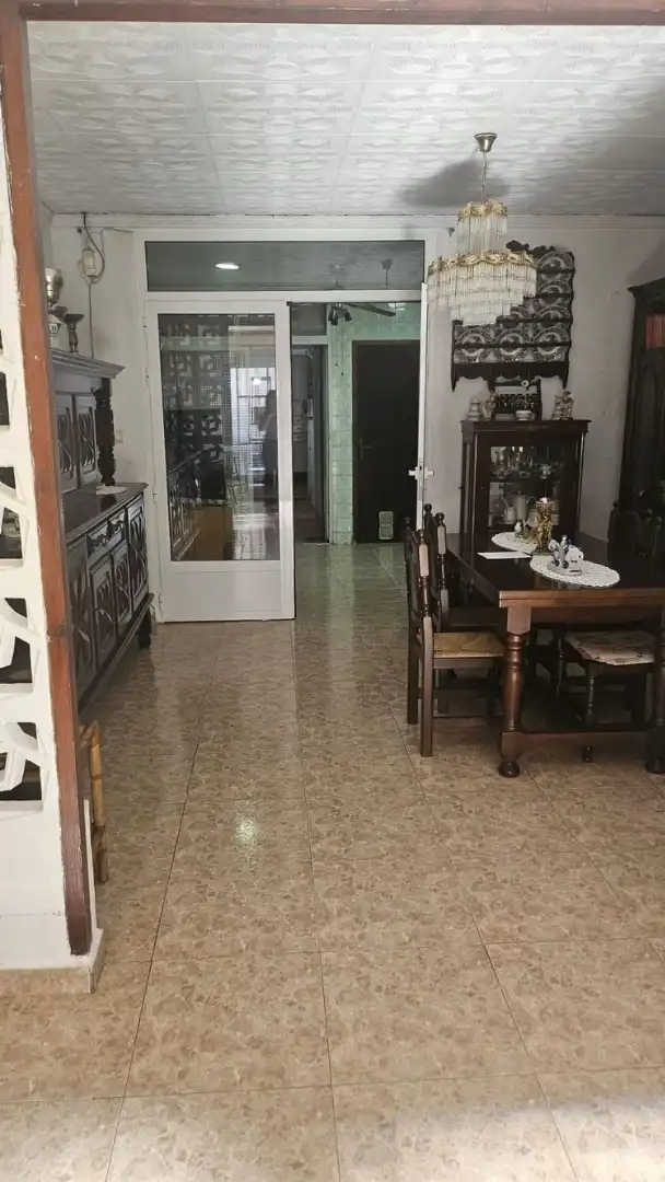 Adossat amb terrassa en venda a Casc Urbà, imagen 3