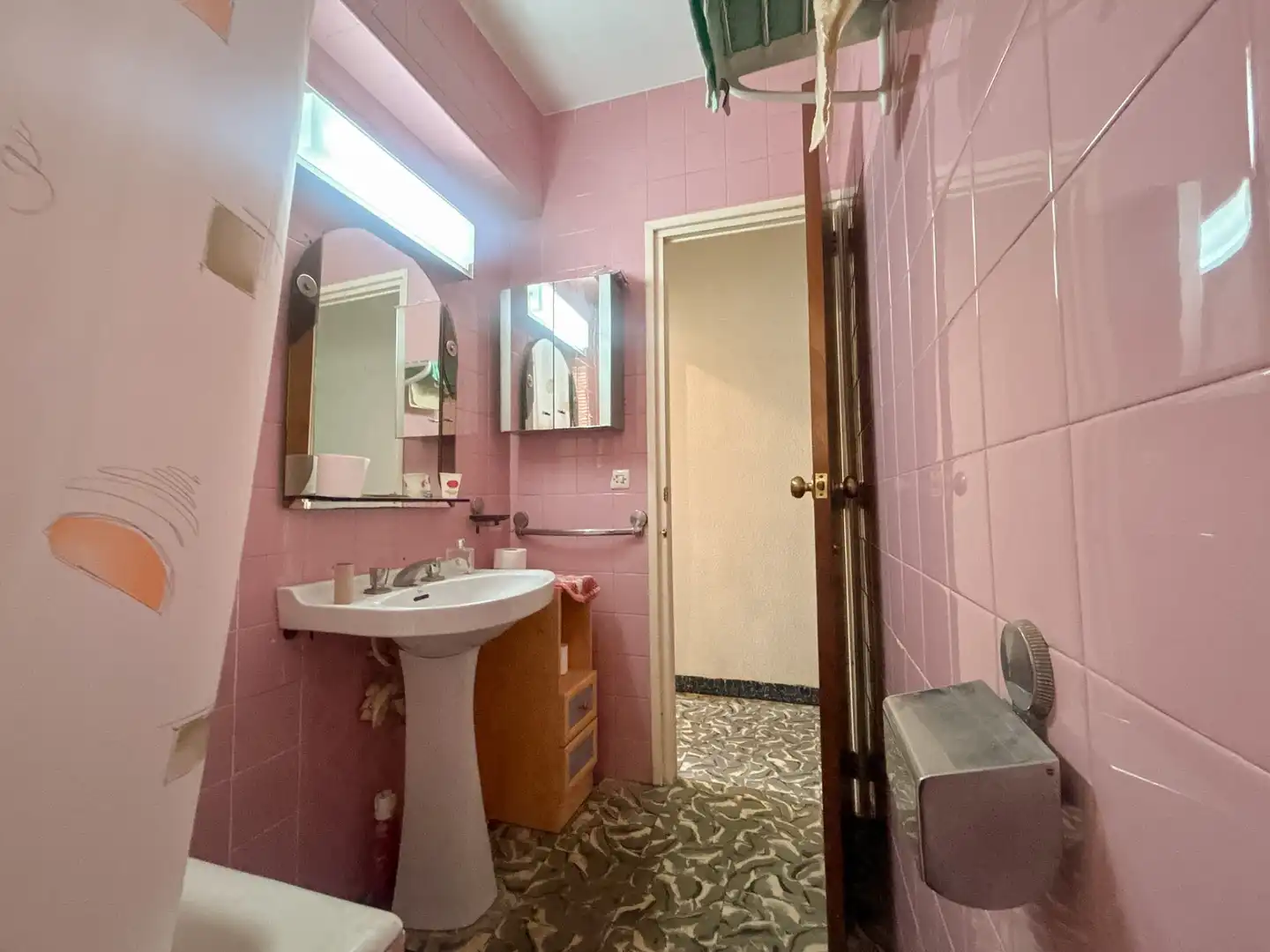 Baño de Piso en venta en Castellón de la Plana / Castelló de la Plana con Balcón