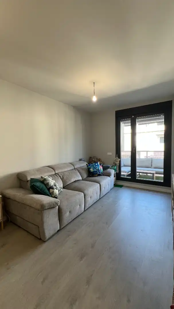 Sala d'estar de Dúplex en venda en Velilla de San Antonio amb Aire condicionat, Calefacció i Terrassa