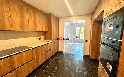 Kitchen of Flat for sale in  Barcelona Capital  with Air Conditioner and Heating