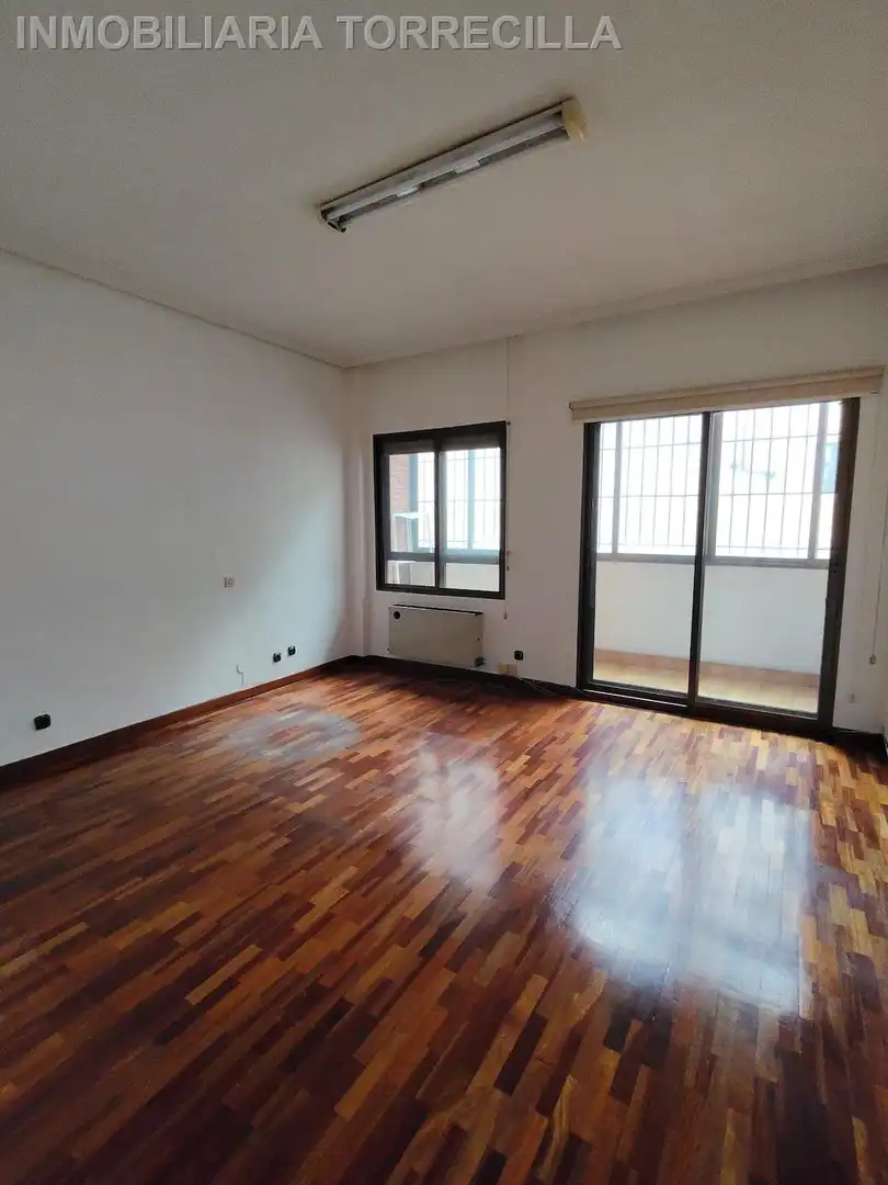 Sala d'estar de Oficina de lloguer en Valladolid