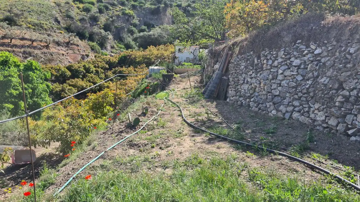 Finca rústica en venta en Cómpeta con Jardín privado, Terraza y Trastero