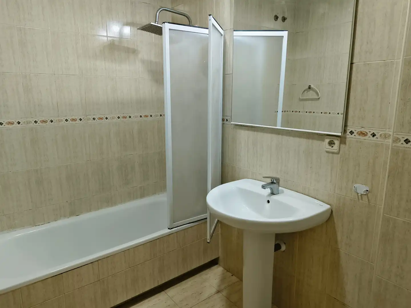 Bathroom of Flat for sale in Centro  