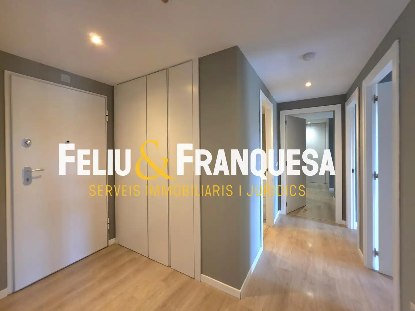 Piso en venta en Sant Cugat del Vallès con Calefacción, Jardín privado y Terraza